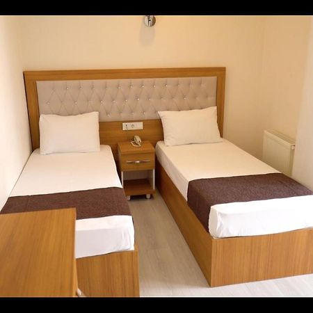 Gueven Hotel 恰纳卡莱 外观 照片
