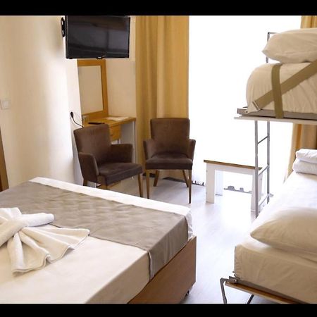 Gueven Hotel 恰纳卡莱 外观 照片