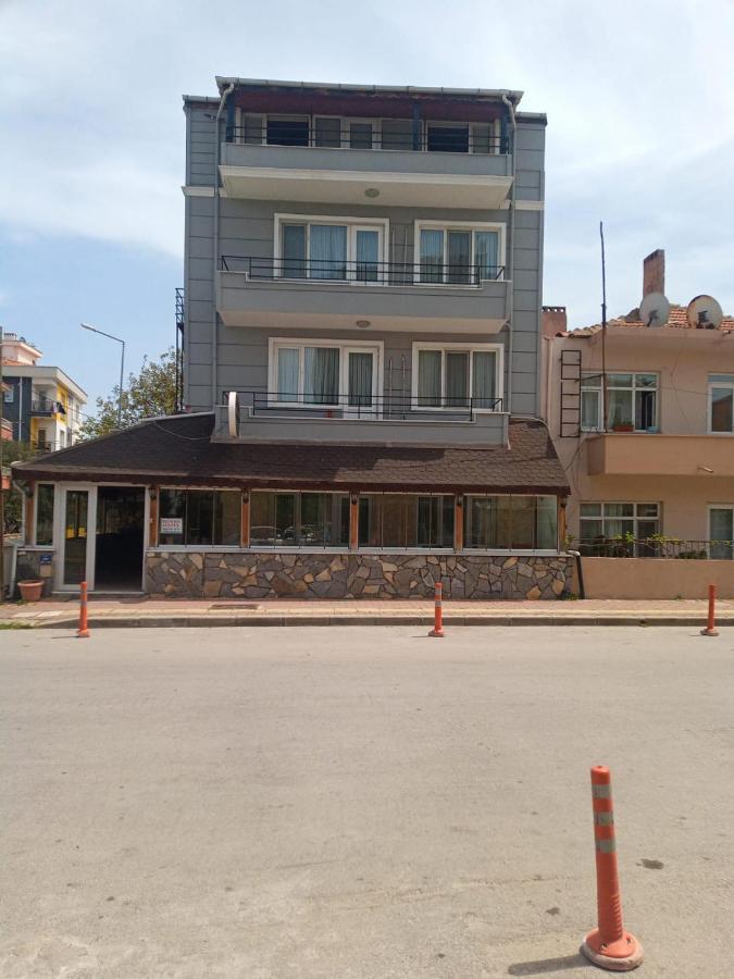 Gueven Hotel 恰纳卡莱 外观 照片